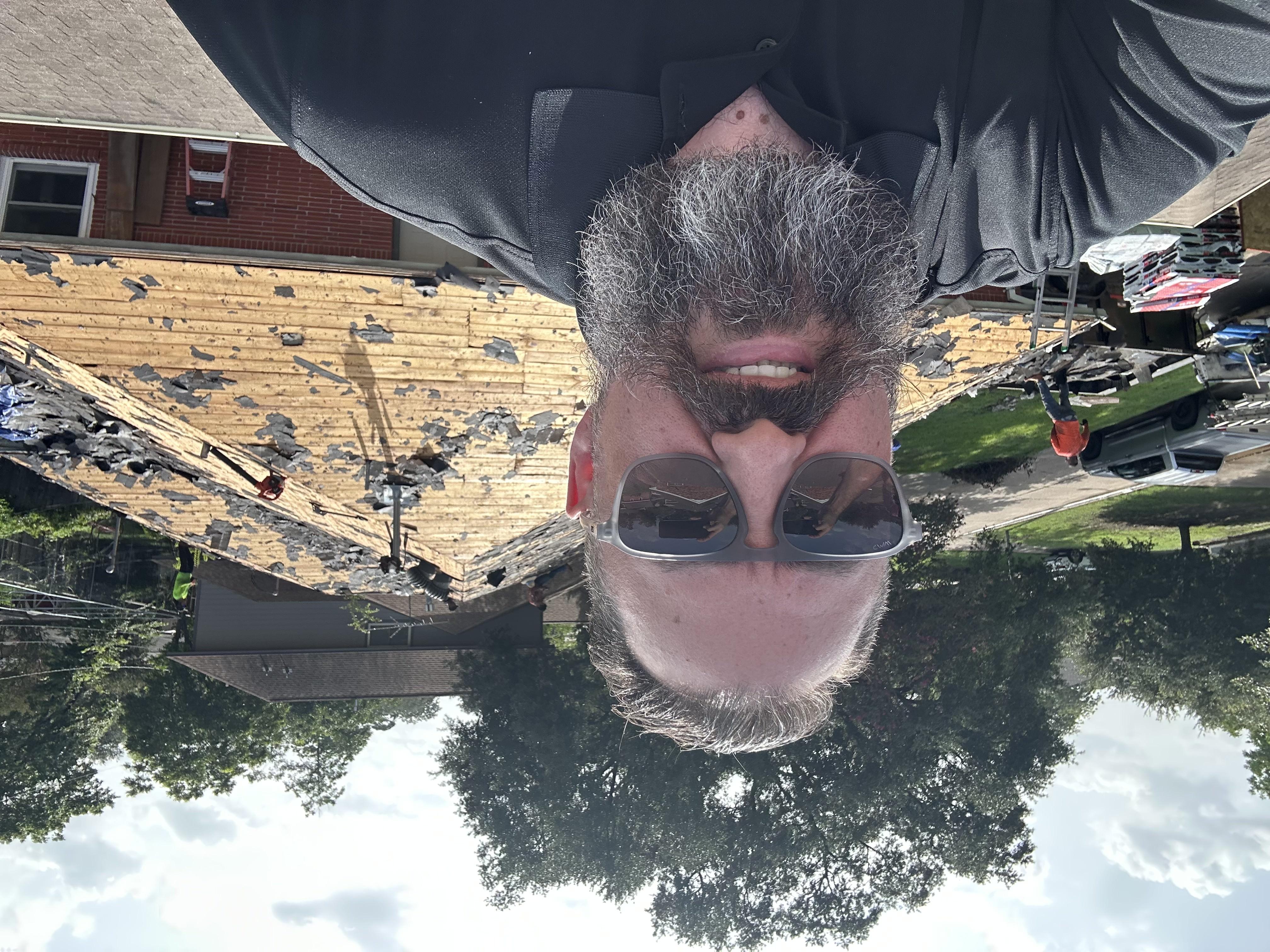 roofer_in_tomball_tx_1.jpg
